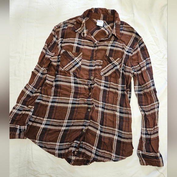 No Boundaries Tops - SALE! Women's No Boundaries Brown and Black Plaid Top (size 3-5)